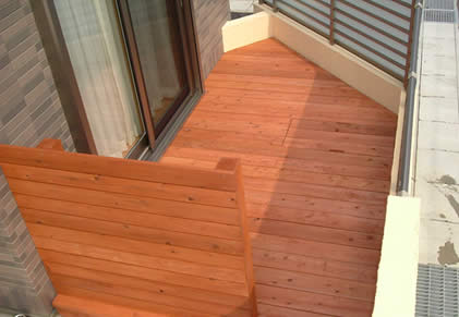 �E�b�h�f�b�L�{�H��